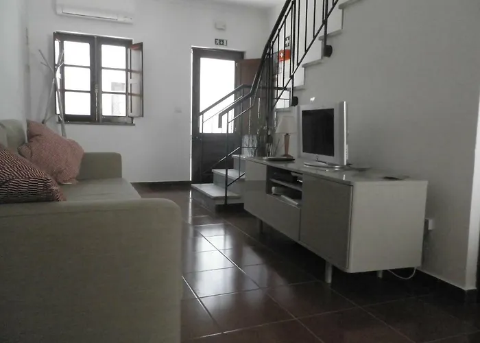 Casa Barrela Ii * 塔维拉